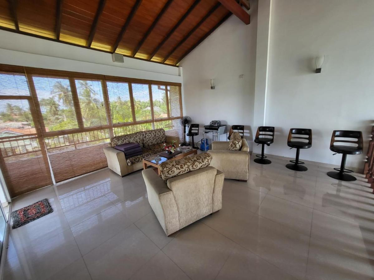 Rainbow Lagoon Resort Negombo Extérieur photo